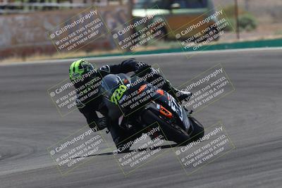 media/Apr-20-2025-AHRMA (Sun) [[393a79c373]]/Race/Group 10/Turn 4b/